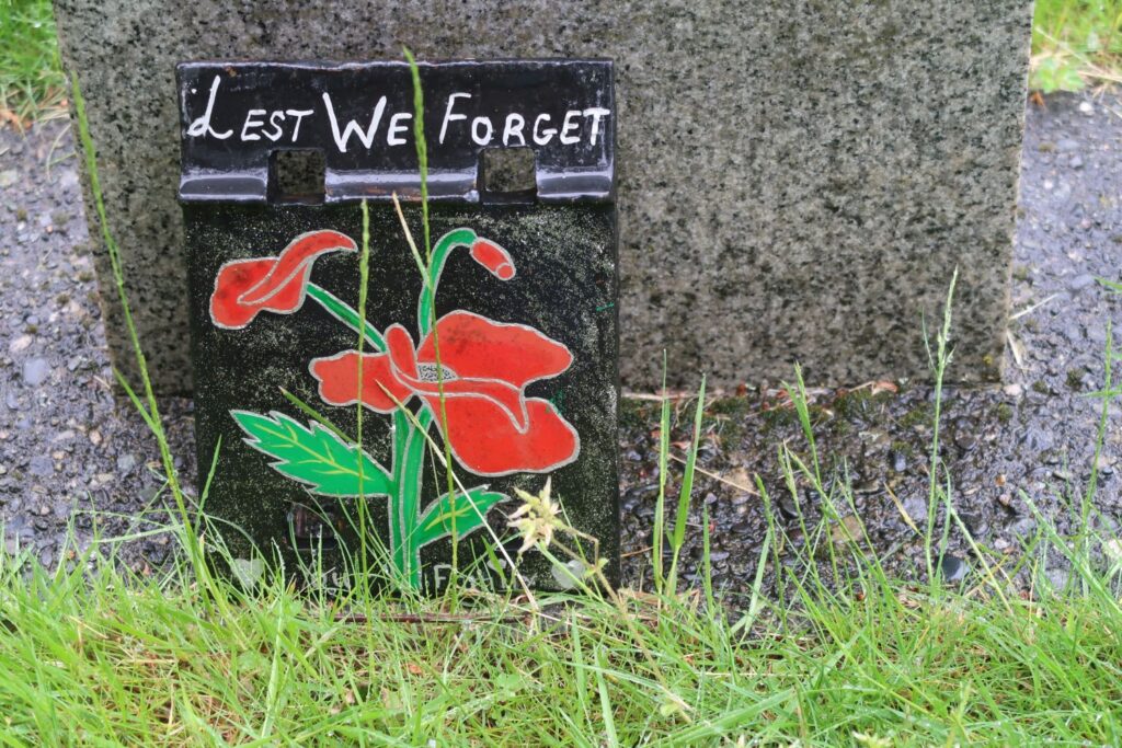 Lest We Forget Poppy sign.