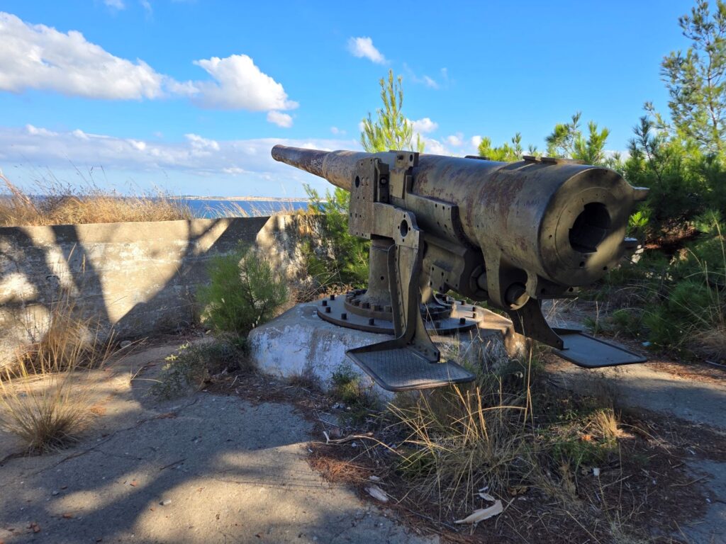 Gun of Dardanos Battery.