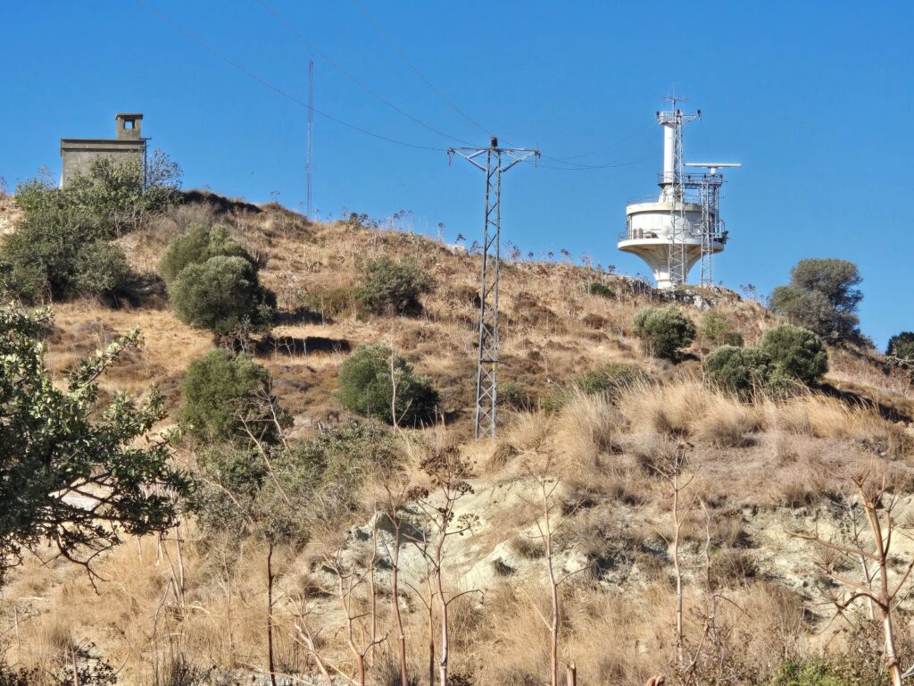 Radio direction finder within the Dardanos Battery.